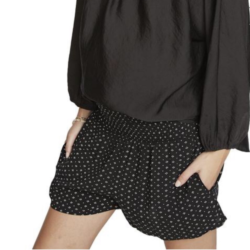 NWT HATCH Easy Smocked Short